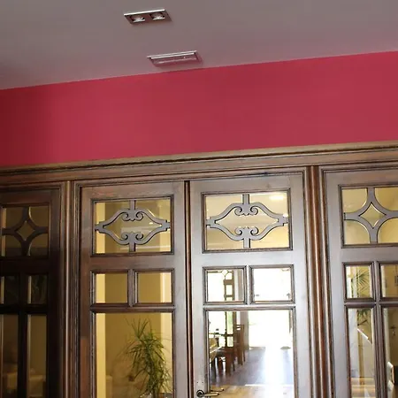 Garlu Guest house